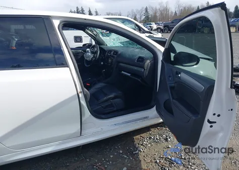 2012 Volkswagen Golf R 4-Door z USA, uszkodzony, nr VIN WVWPF7AJ4CW211118